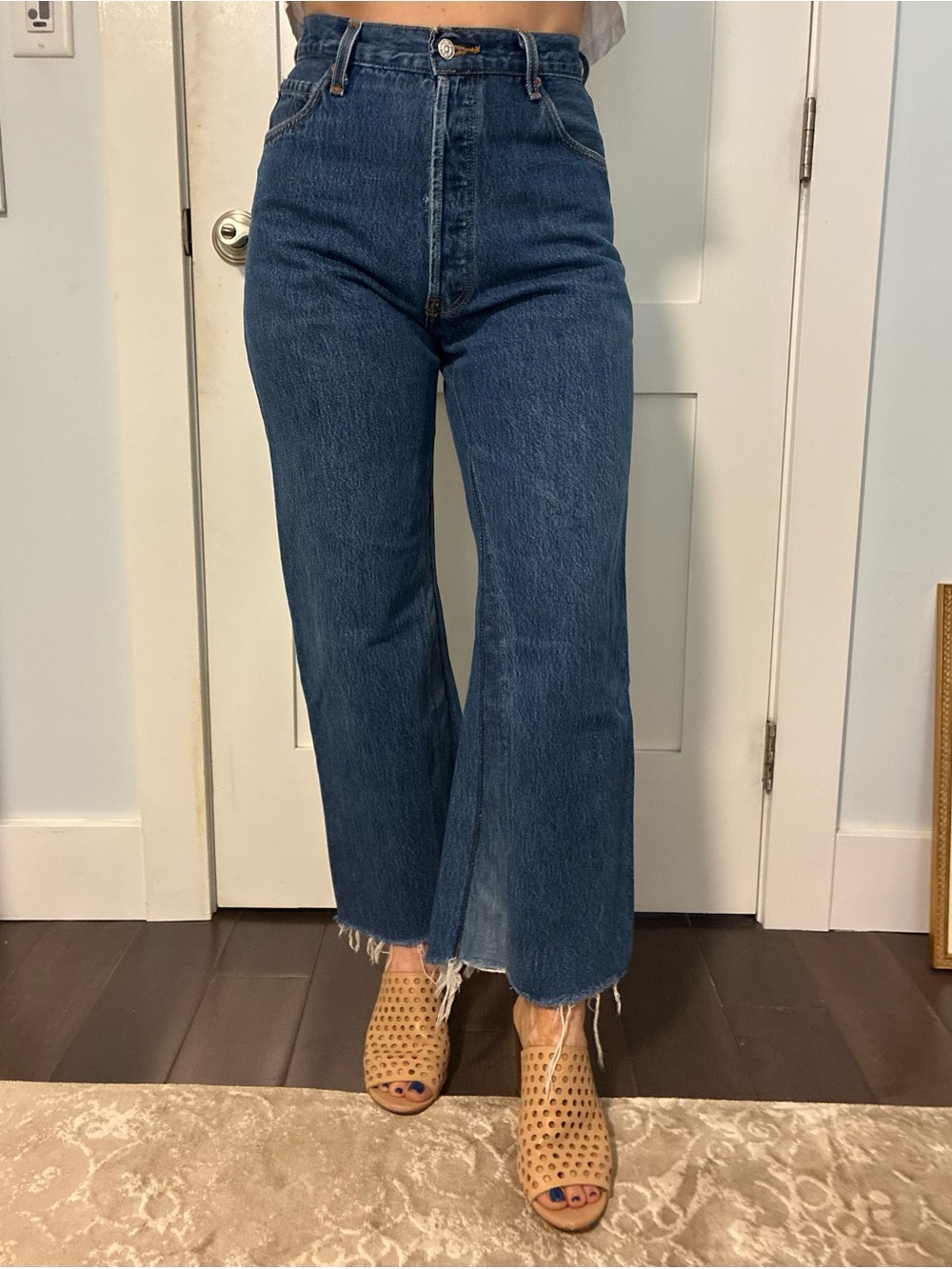 Re/Done Women's Wide-Leg Jeans in Dark Blue Denim - Picture 3 of 4